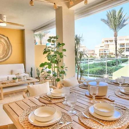 아파트 Residencial Marina Azul Primera Linea By Carlosferien *